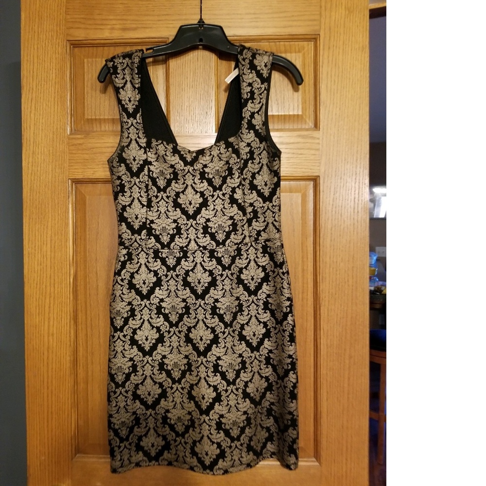 Francesca's Black and Gold Dress M